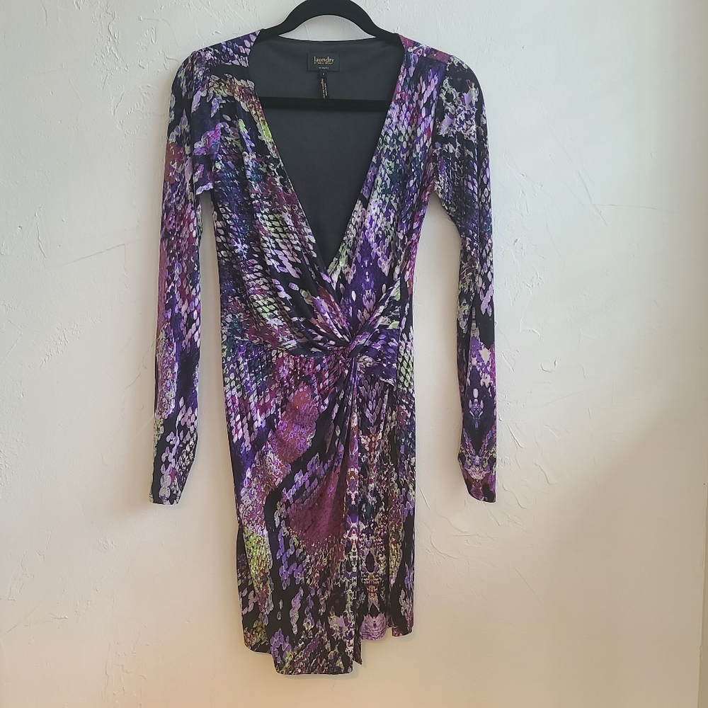 Laundry by Shelli Segal wrap style dress